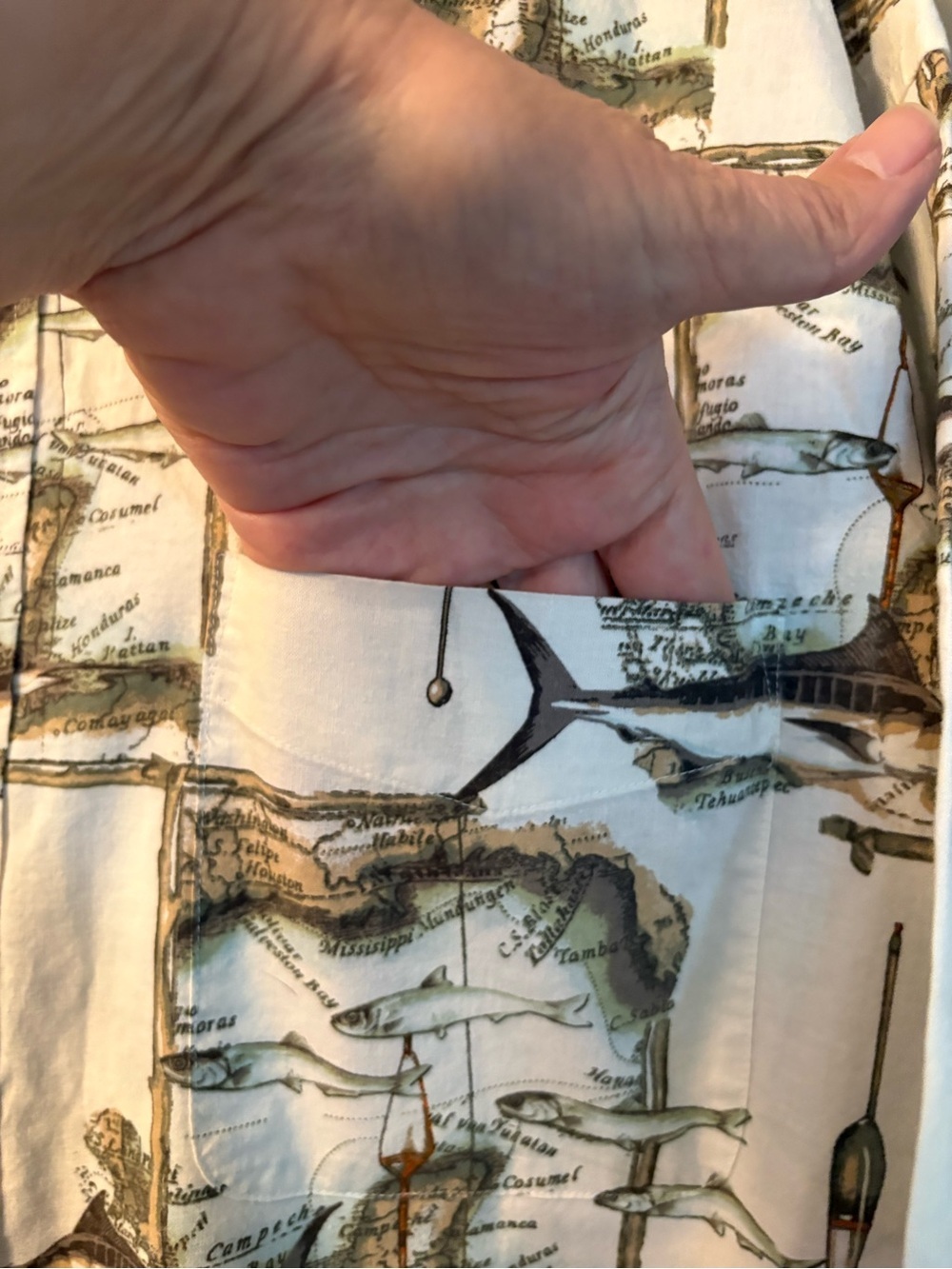 Monte Carlo Men’s Vintage Style Fishing Map Print Short Sleeve Shirt - Picture 8 of 12